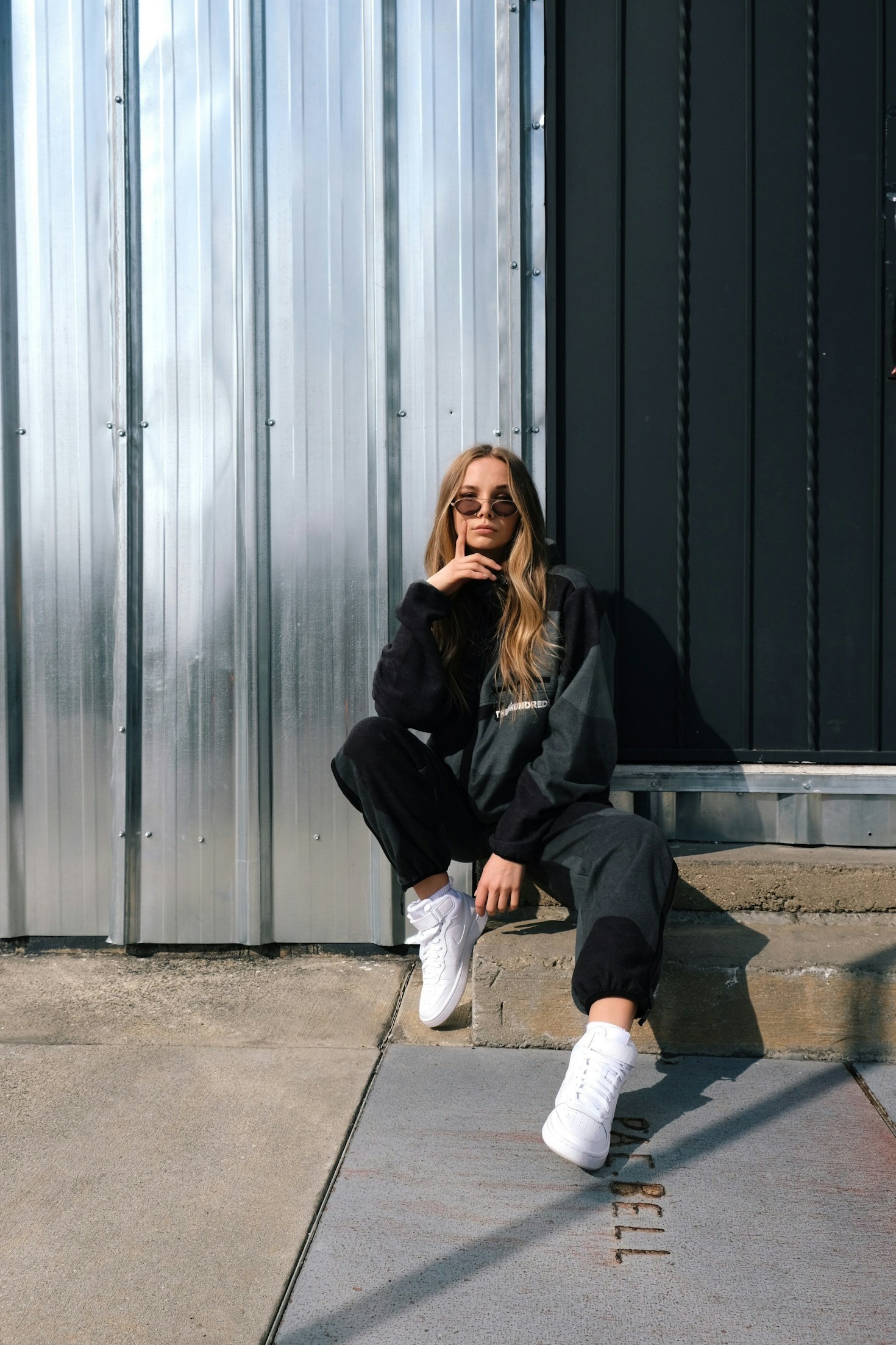 Effortless Style: Dressing Comfortably and Elegantly After 50